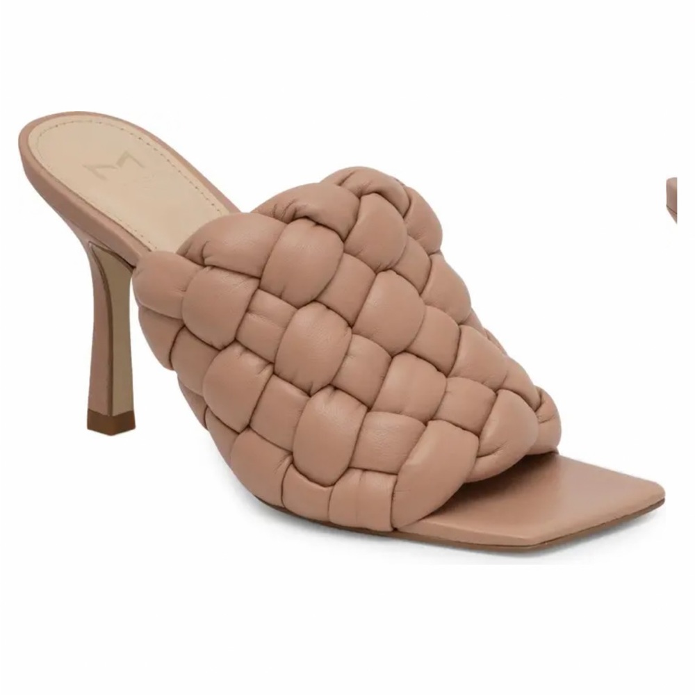 Marc Fisher Dakina open toe puff padded braided slip on heel mule sandal size 8